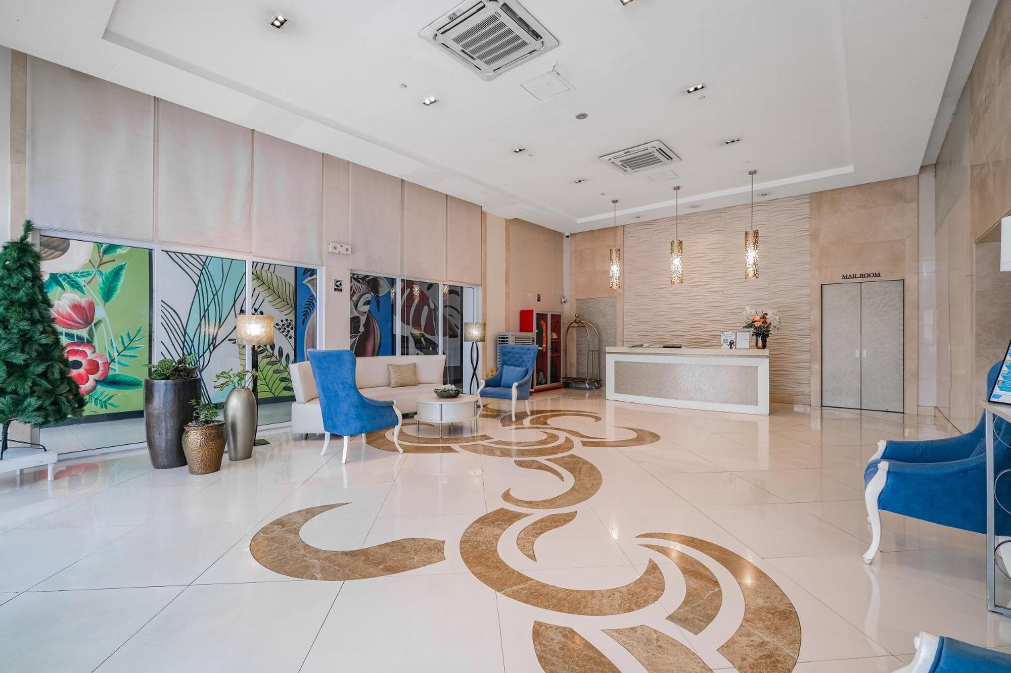 Tess And Tessha Condotel Near T3 Airport 马尼拉 外观 照片
